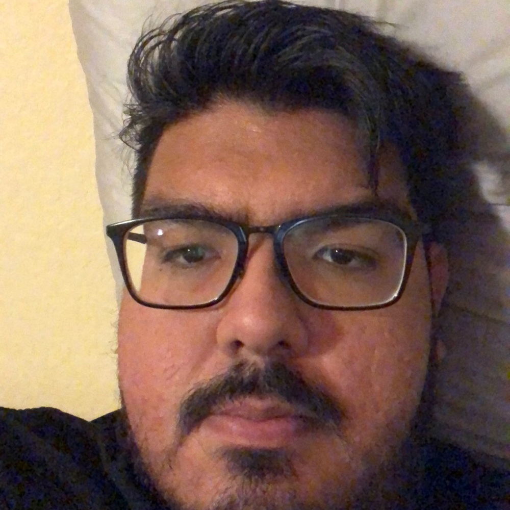 Meet your Posher, Luis